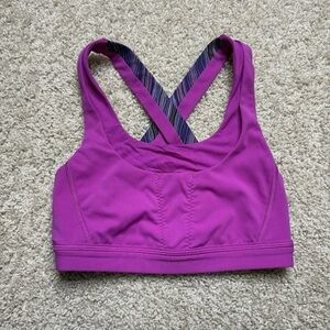 Lululemon Run: Stuff Your Bra